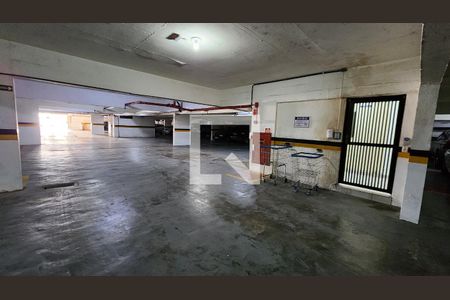 Apartamento para alugar com 110m², 2 quartos e 2 vagas Apartamento para alugar com 110m², 2 quartos e 2 vagasGaragem