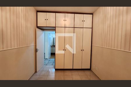 Apartamento para alugar com 110m², 2 quartos e 2 vagas Apartamento para alugar com 110m², 2 quartos e 2 vagasQuarto 2 - Armários