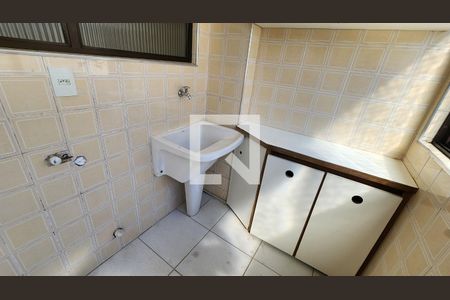 Apartamento para alugar com 110m², 2 quartos e 2 vagas Apartamento para alugar com 110m², 2 quartos e 2 vagasDetalhe da area de serviço
