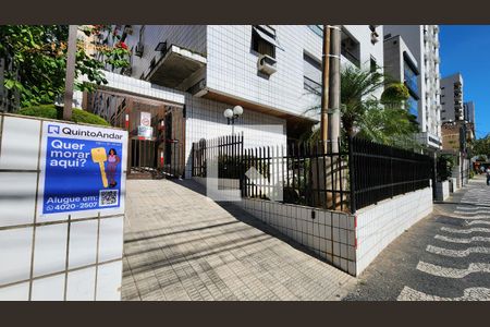 Apartamento para alugar com 110m², 2 quartos e 2 vagas Apartamento para alugar com 110m², 2 quartos e 2 vagasFachada