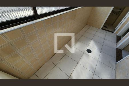 Apartamento para alugar com 110m², 2 quartos e 2 vagas Apartamento para alugar com 110m², 2 quartos e 2 vagasÁrea de Serviço