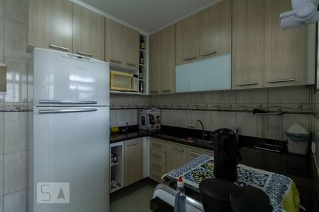 Apartamento à venda com 60m², 2 quartos e 1 vagaCozinha