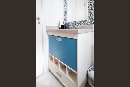 Apartamento à venda com 2m², 1 quarto e sem vagaBanheiro Quarto 2 - Suíte