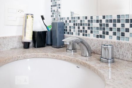 Apartamento à venda com 2m², 1 quarto e sem vagaBanheiro Quarto 2 - Suíte