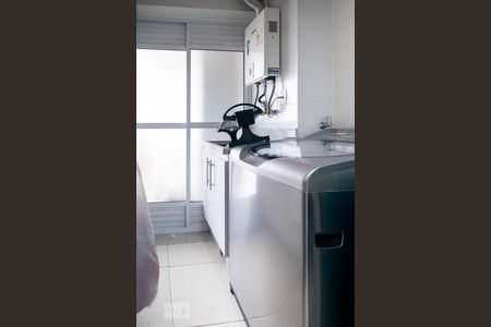 Apartamento à venda com 2m², 1 quarto e sem vagaÁrea de Serviço