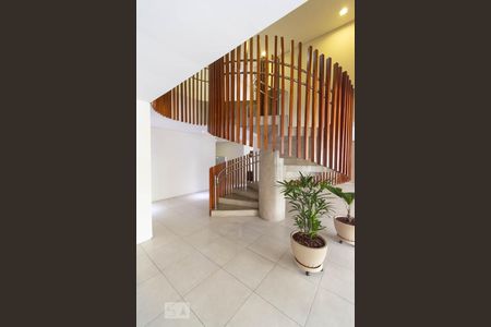 Apartamento à venda com 2m², 1 quarto e sem vagaHall Entrada