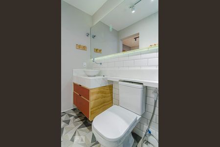 Studio à venda com 38m², 1 quarto e sem vaga Studio à venda com 38m², 1 quarto e sem vagaBanheiro