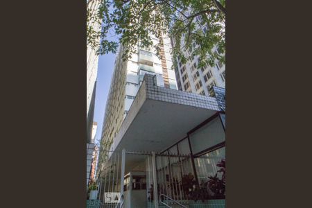 Studio à venda com 38m², 1 quarto e sem vaga Studio à venda com 38m², 1 quarto e sem vagaFachada