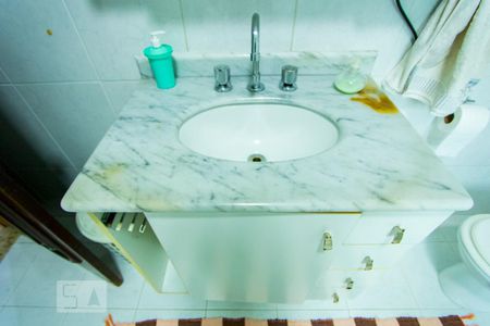 Casa para alugar com 367m², 3 quartos e 6 vagasBanheiro do Quarto 1