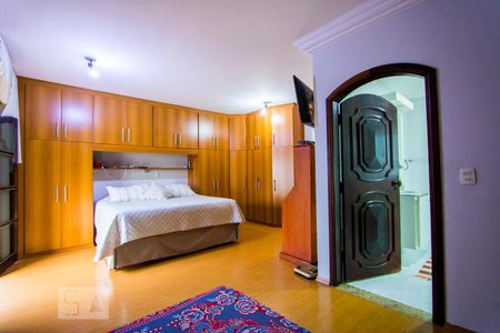 Casa para alugar com 367m², 3 quartos e 6 vagasQuarto 1 - Suíte