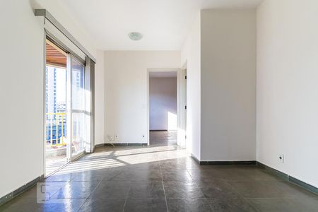 Apartamento para alugar com 69m², 1 quarto e 1 vagaSala