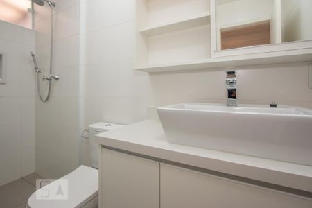 Apartamento à venda com 90m², 2 quartos e 1 vaga Apartamento à venda com 90m², 2 quartos e 1 vagaBanheiro