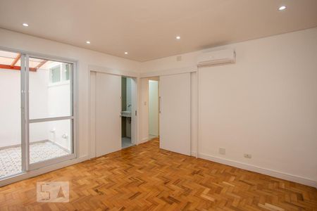 Sala de apartamento para alugar com 2 quartos, 90m² em Santo Amaro, São Paulo