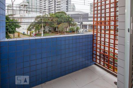 Apartamento à venda com 90m², 2 quartos e 1 vaga Apartamento à venda com 90m², 2 quartos e 1 vagaVaranda do Quarto 1