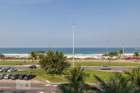 Apartamento à venda com 78m², 2 quartos e 2 vagas Apartamento à venda com 78m², 2 quartos e 2 vagasVista da varanda