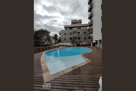Apartamento à venda com 78m², 2 quartos e 2 vagas Apartamento à venda com 78m², 2 quartos e 2 vagasÁrea comum - piscina