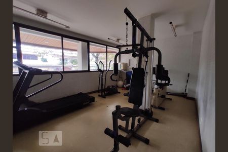 Apartamento à venda com 78m², 2 quartos e 2 vagas Apartamento à venda com 78m², 2 quartos e 2 vagasÁrea comum - academia