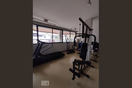 Apartamento à venda com 78m², 2 quartos e 2 vagas Apartamento à venda com 78m², 2 quartos e 2 vagasÁrea comum - academia