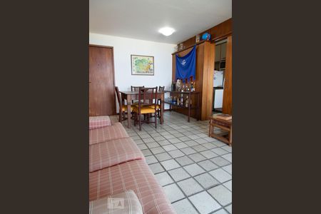 Apartamento à venda com 78m², 2 quartos e 2 vagas Apartamento à venda com 78m², 2 quartos e 2 vagasSala