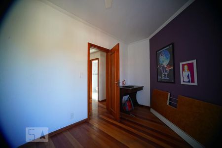Quarto 1 de casa para alugar com 3 quartos, 248m² em Jardim Itu Sabará, Porto Alegre