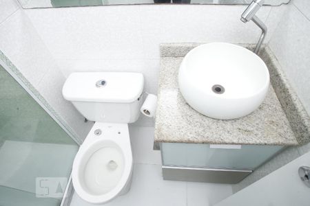 Apartamento para alugar com 50m², 2 quartos e sem vagaBanheiro