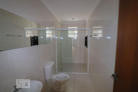 Banheiro da Suíte de casa à venda com 2 quartos, 115m² em Vila Augusta, Guarulhos