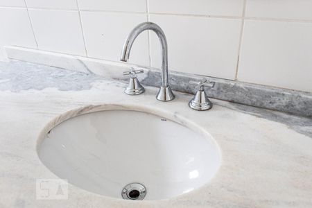 Apartamento para alugar com 60m², 3 quartos e 1 vaga Apartamento para alugar com 60m², 3 quartos e 1 vagaBanheiro