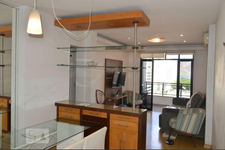 Sala de apartamento para alugar com 3 quartos, 98m² em Ingá, Niterói