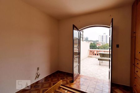 Suíte 1 de casa para alugar com 2 quartos, 250m² em Jardim Monte Kemel, São Paulo