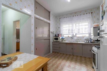 Casa à venda com 250m², 3 quartos e 3 vagasCozinha