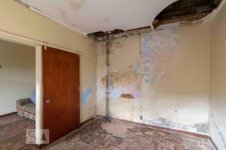 Casa à venda com 250m², 3 quartos e 3 vagasCasa 3