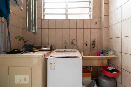 Casa à venda com 250m², 3 quartos e 3 vagasÁrea de Serviço