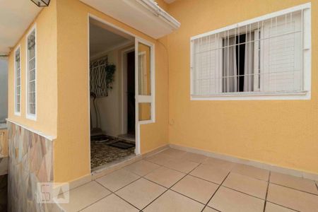 Casa à venda com 250m², 3 quartos e 3 vagasÁrea Externa - Frente