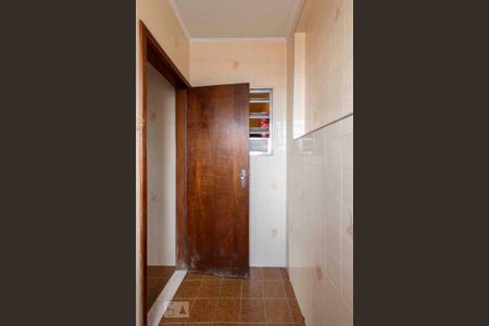 Casa à venda com 250m², 3 quartos e 3 vagasCasa 2 - Área de Serviço