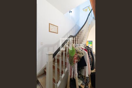 Casa à venda com 180m², 4 quartos e sem vagaCorredor