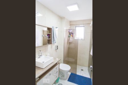 Apartamento para alugar com 68m², 2 quartos e 1 vagaBanheiro