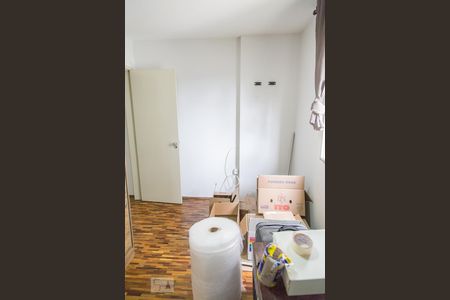 Quarto 1 de apartamento para alugar com 2 quartos, 68m² em Parque São Jorge, São Paulo