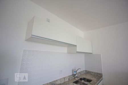 Sala/Cozinha de apartamento para alugar com 1 quarto, 36m² em Taquara, Rio de Janeiro