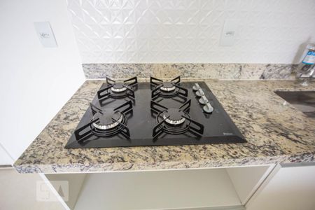 Sala/Cozinha de apartamento para alugar com 1 quarto, 36m² em Taquara, Rio de Janeiro