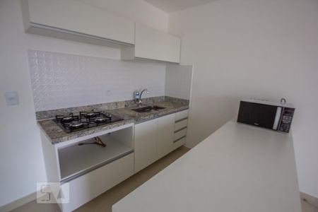 Sala/Cozinha de apartamento para alugar com 1 quarto, 36m² em Taquara, Rio de Janeiro