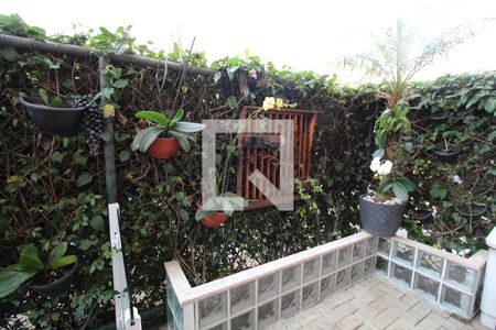 Apartamento para alugar com 69m², 2 quartos e 1 vagaQuintal