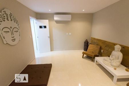 Apartamento para alugar com 36m², 1 quarto e 1 vagaSpa