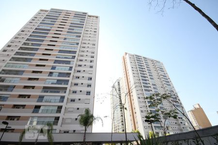 Apartamento à venda com 76m², 2 quartos e 1 vagaFachada