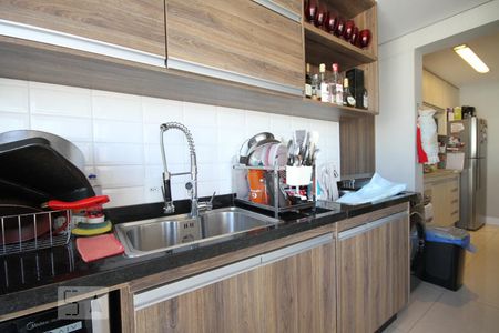 Apartamento à venda com 76m², 2 quartos e 1 vagaÁrea de Serviço