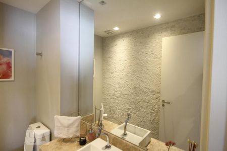 Apartamento à venda com 76m², 2 quartos e 1 vagaBanheiro