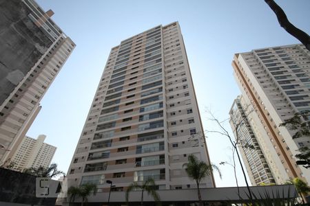 Apartamento à venda com 76m², 2 quartos e 1 vagaFachada