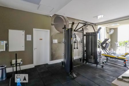 Apartamento à venda com 76m², 2 quartos e 1 vaga Apartamento à venda com 76m², 2 quartos e 1 vagaAcademia