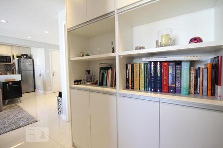 Apartamento à venda com 76m², 2 quartos e 1 vagaCorredor