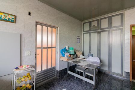 Casa à venda com 205m², 3 quartos e 1 vagaCozinha