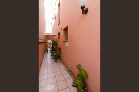 Casa à venda com 205m², 3 quartos e 1 vagaCorredor Lateral